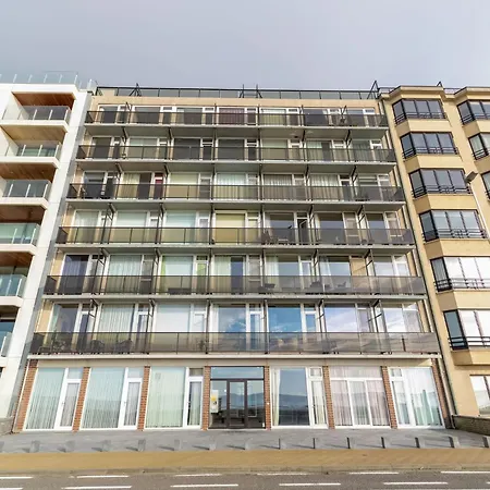 Studio In Ostend With Stunning Sea Views, Cleaning Included