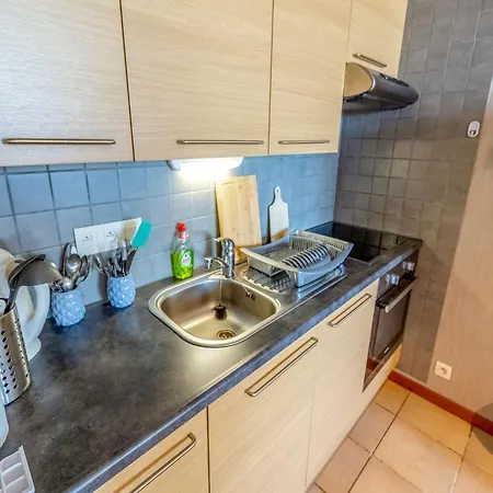 Studio In Ostend With Stunning Sea Views, Cleaning Included Ostende